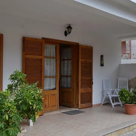 Дом отдыха Casa Orchidea Флуминимаджоре